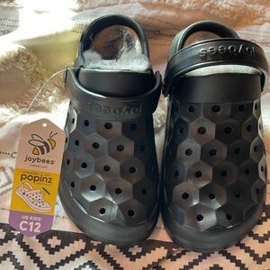 Joybees Kids Black Clogs with Fleece Lining